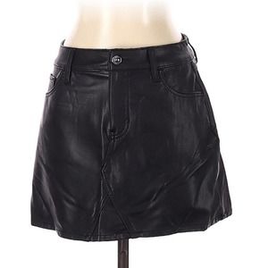 Rewash faux-leather mini-skirt , S 15R, W32. Seldom Worn. Terrific Condition